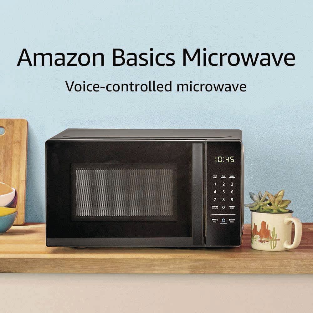 AmazonBasics Microwave (Works with Alexa)